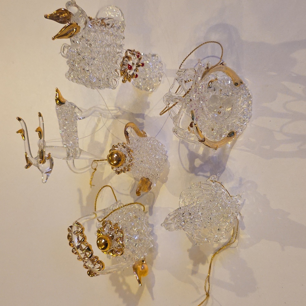 Gold Christmas Ornaments - Elegant Clear and Gold Style Ornament Set